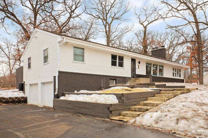 Property Photo: 616 Kingsview Lane N MN 55447