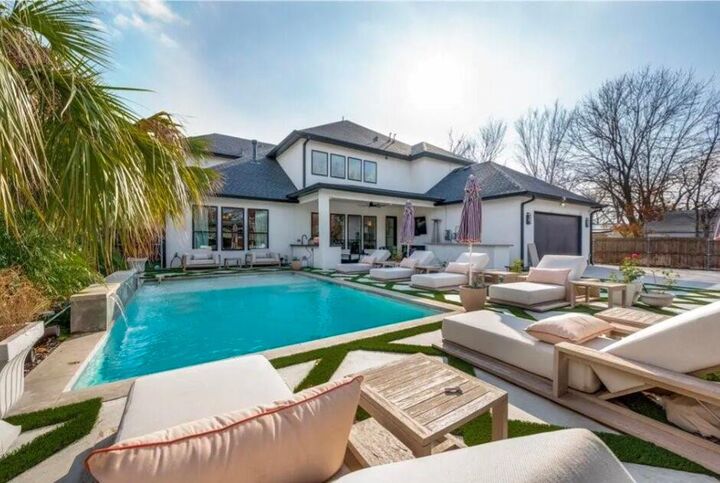 Property Photo:  3253 Jubilee Trail  TX 75229 