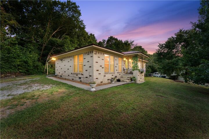 Property Photo:  451 W Horn Street  AR 72701 