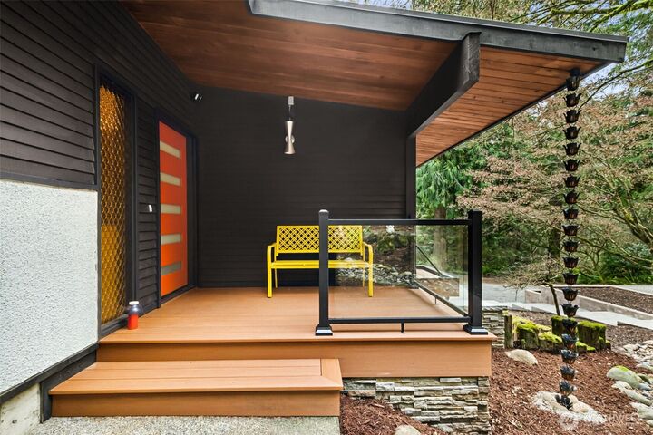 Property Photo:  26630 SE 158 Street  WA 98027 