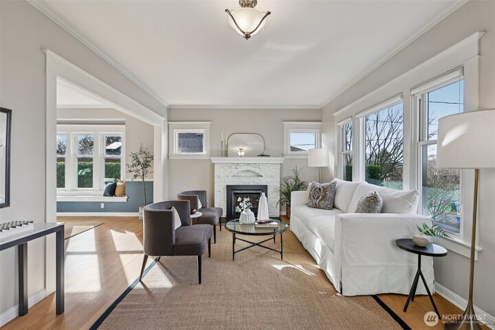 Property Photo:  6734  18th Avenue NW  WA 98117 