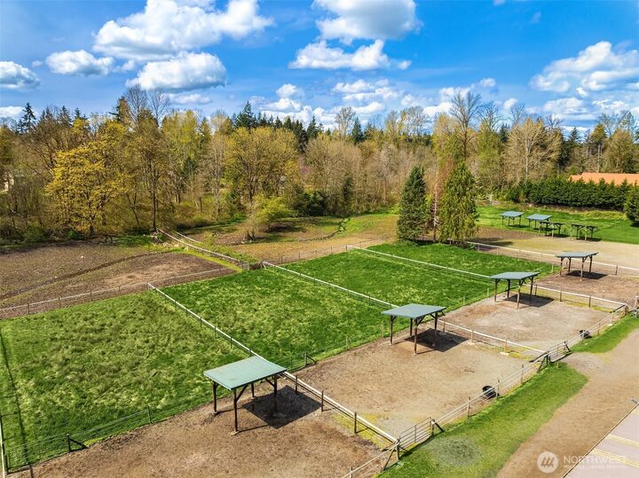 Property Photo:  19011  176th Avenue NE  WA 98072 