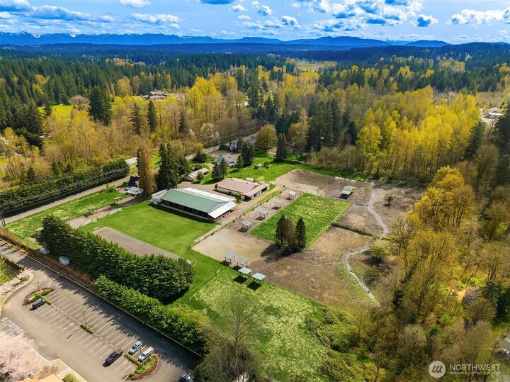 Property Photo:  19011  176th Avenue NE  WA 98072 
