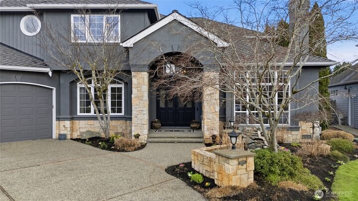 Property Photo:  27239 SE 27th Street  WA 98075 