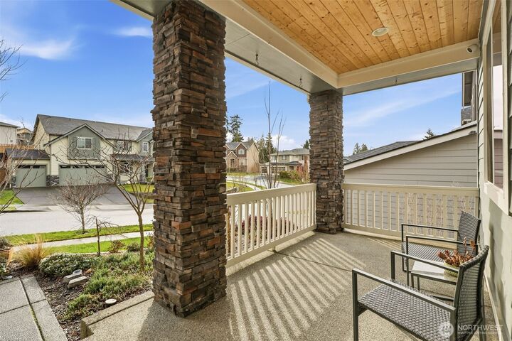 Property Photo:  3907  14th Avenue SE  WA 98372 