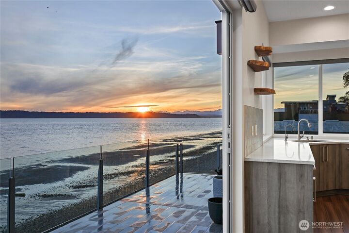Property Photo:  12065  30th Avenue SW  WA 98146 