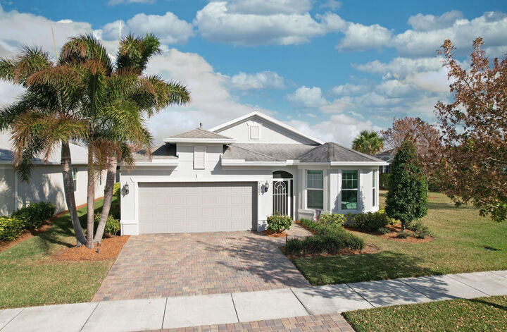 Property Photo: 12665 SW Cattleya Lane FL 34987