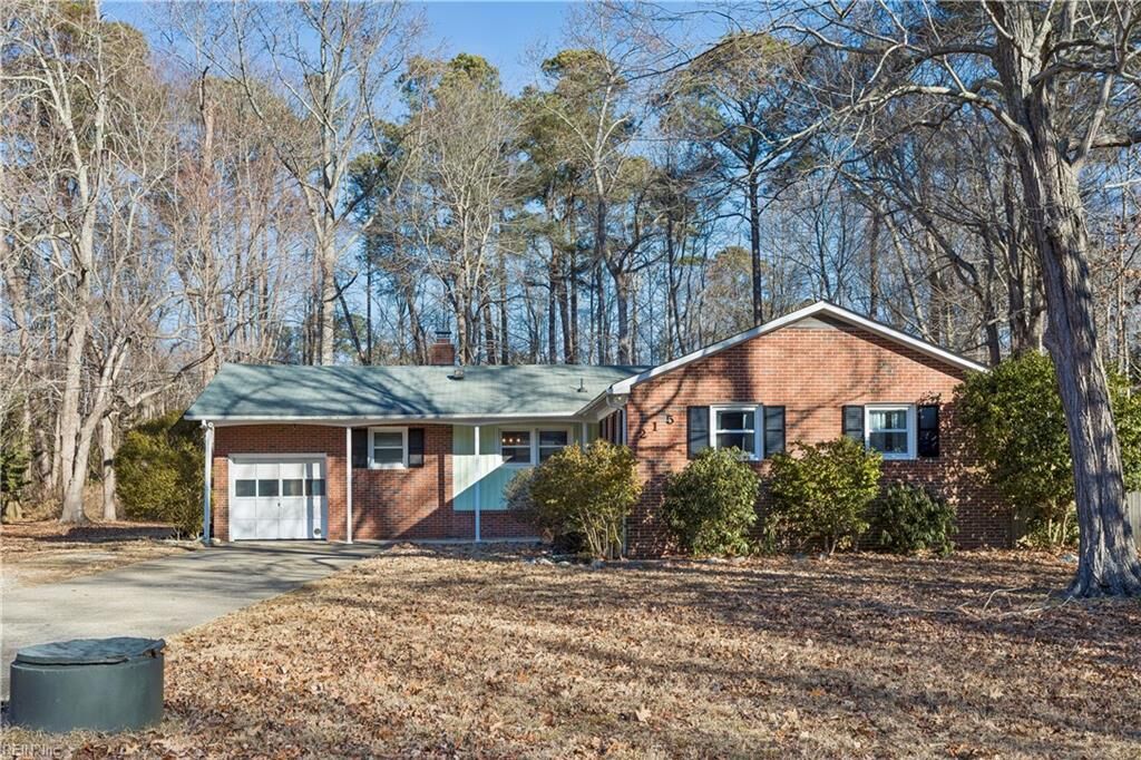 Property Photo:  215 Hodges Cove Rd  VA 23692 