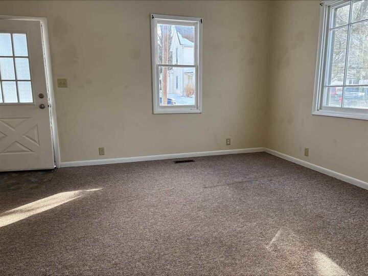 Property Photo: 1019 N Harrison Street IN 46173