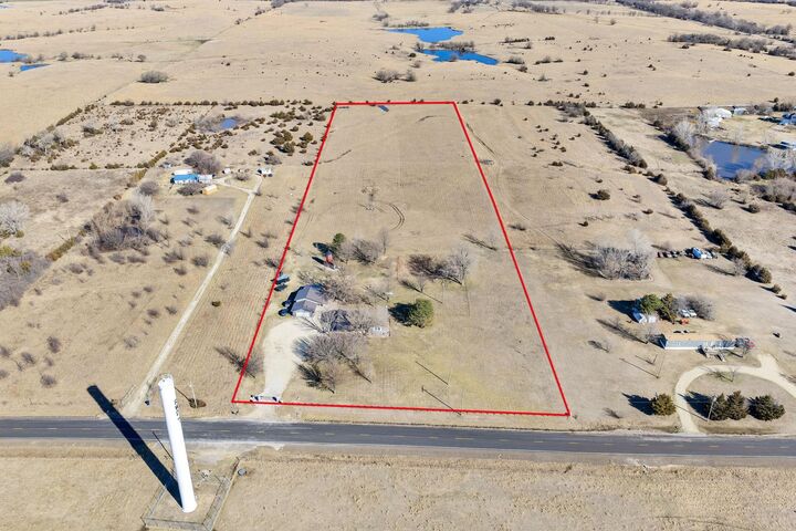 Property Photo:  6380 NW 30th St  KS 67144 