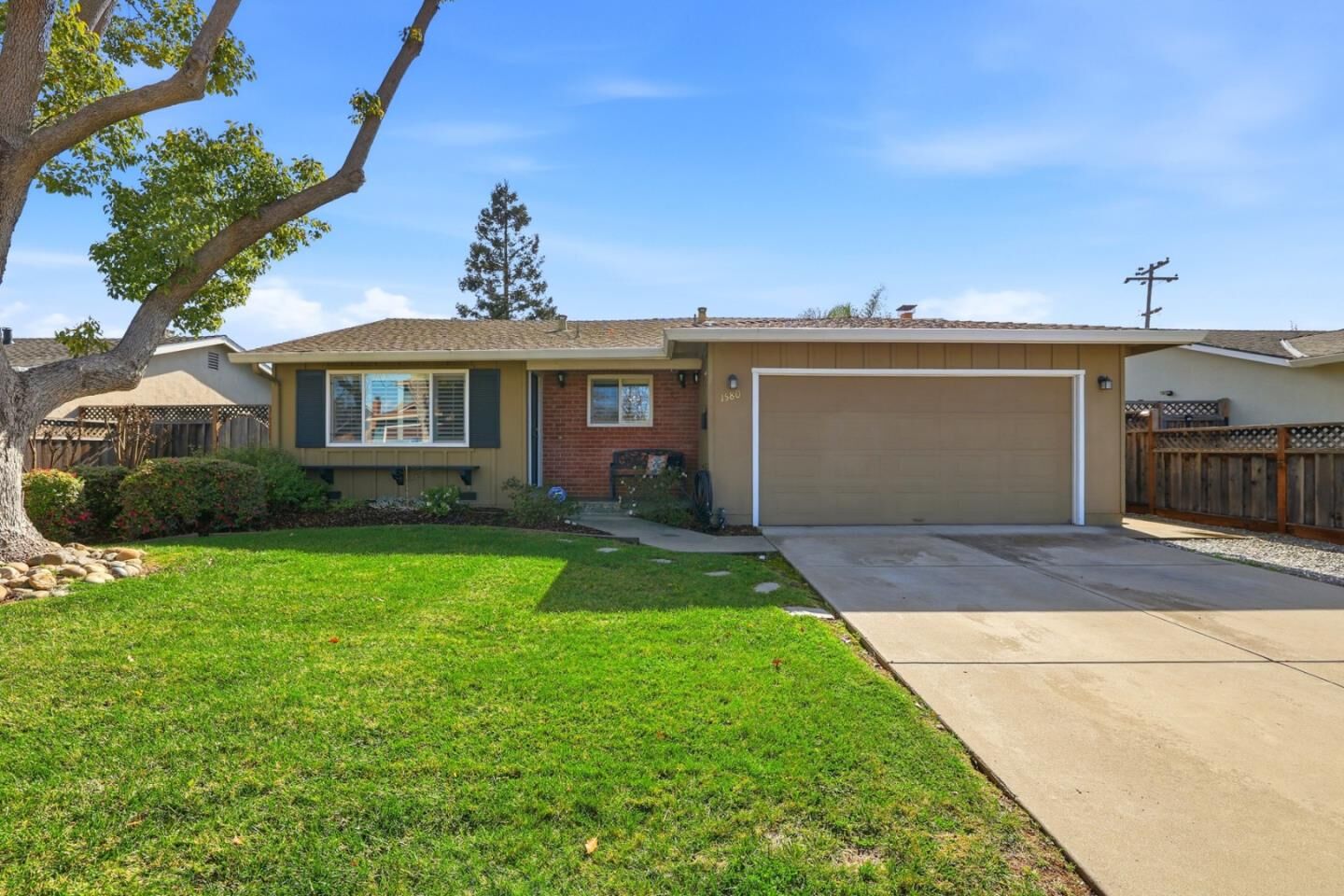 Property Photo:  1580 Silvercrest Drive  CA 95118 