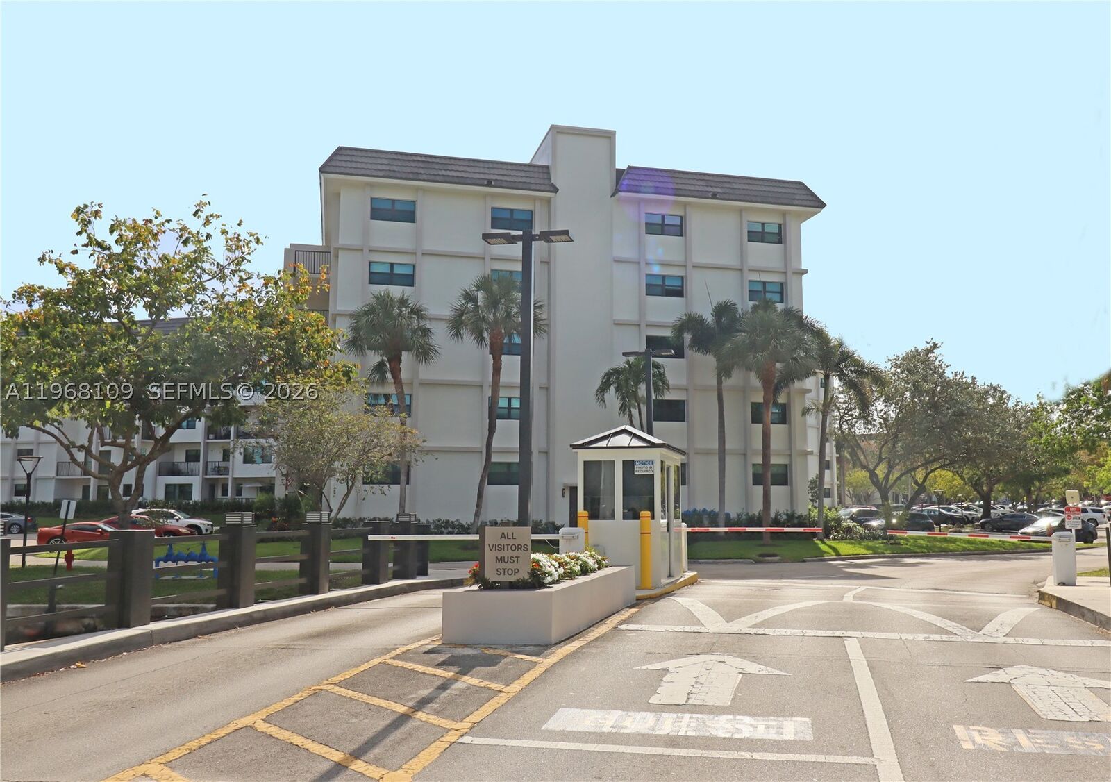 Property Photo: 1301 River Reach Dr 214 FL 33315