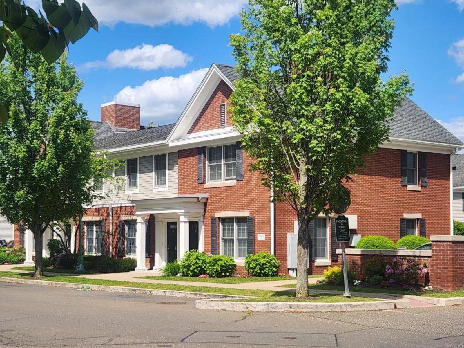 Property Photo:  31 Fairgate Drive  CT 06902 