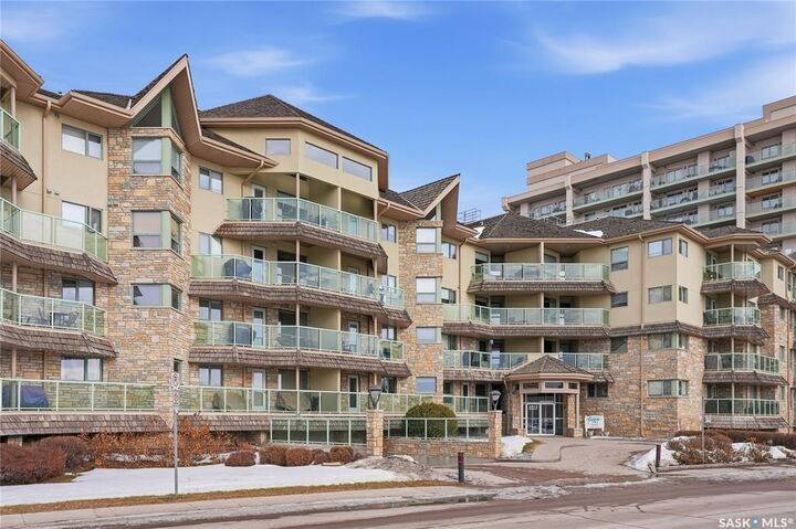 Property Photo: 2213 Adelaide Street E 102 SK S7J 0J6