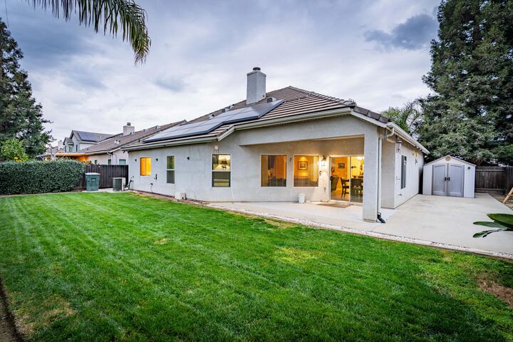 Property Photo:  2949 E Palisade Drive  CA 93720 