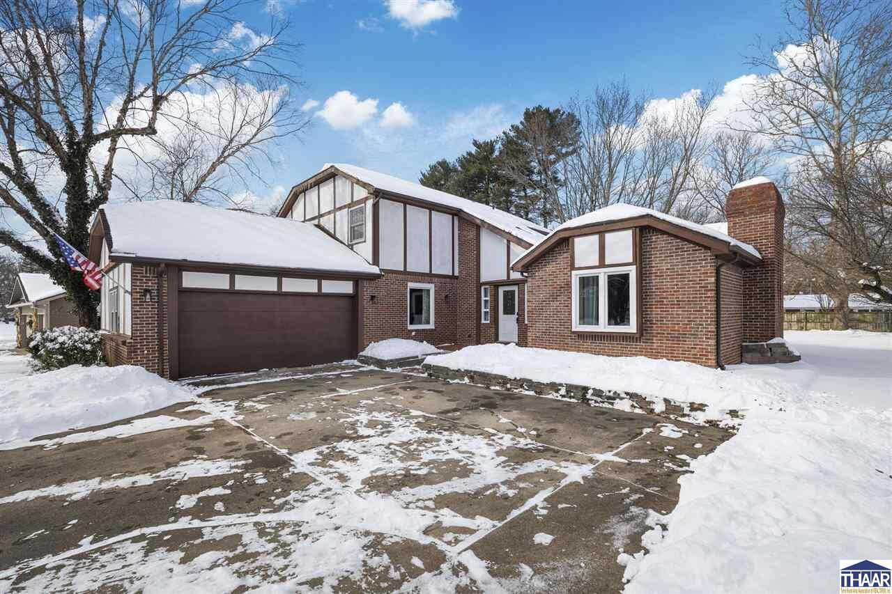 Property Photo:  554 Woodbine Drive  IN 47803 