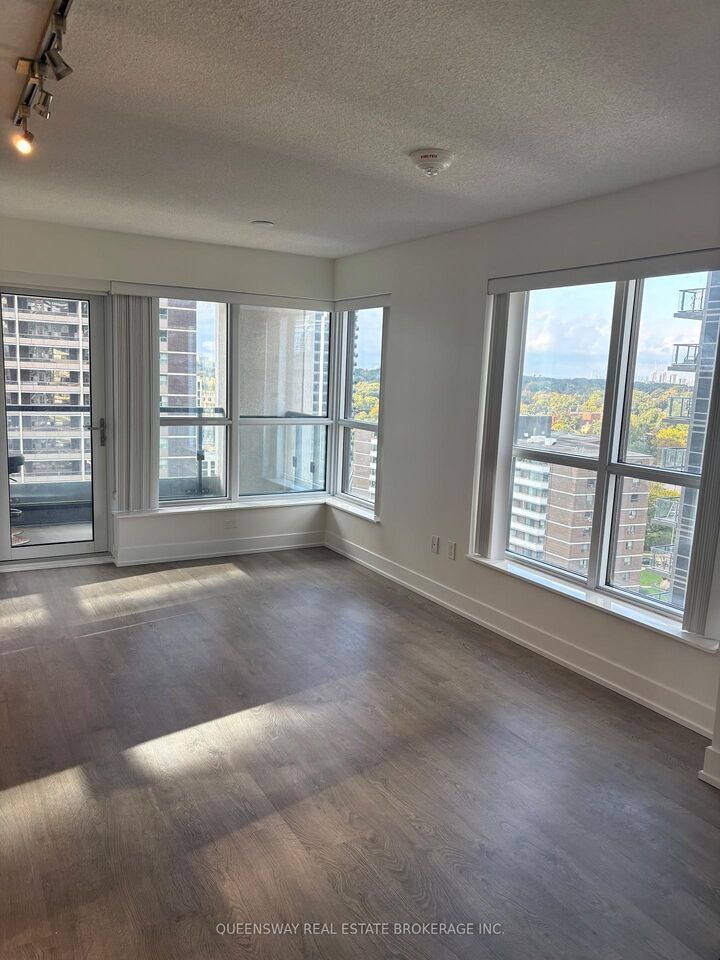 Property Photo: 7 Mabelle Avenue 1504 ON M9A 0C9