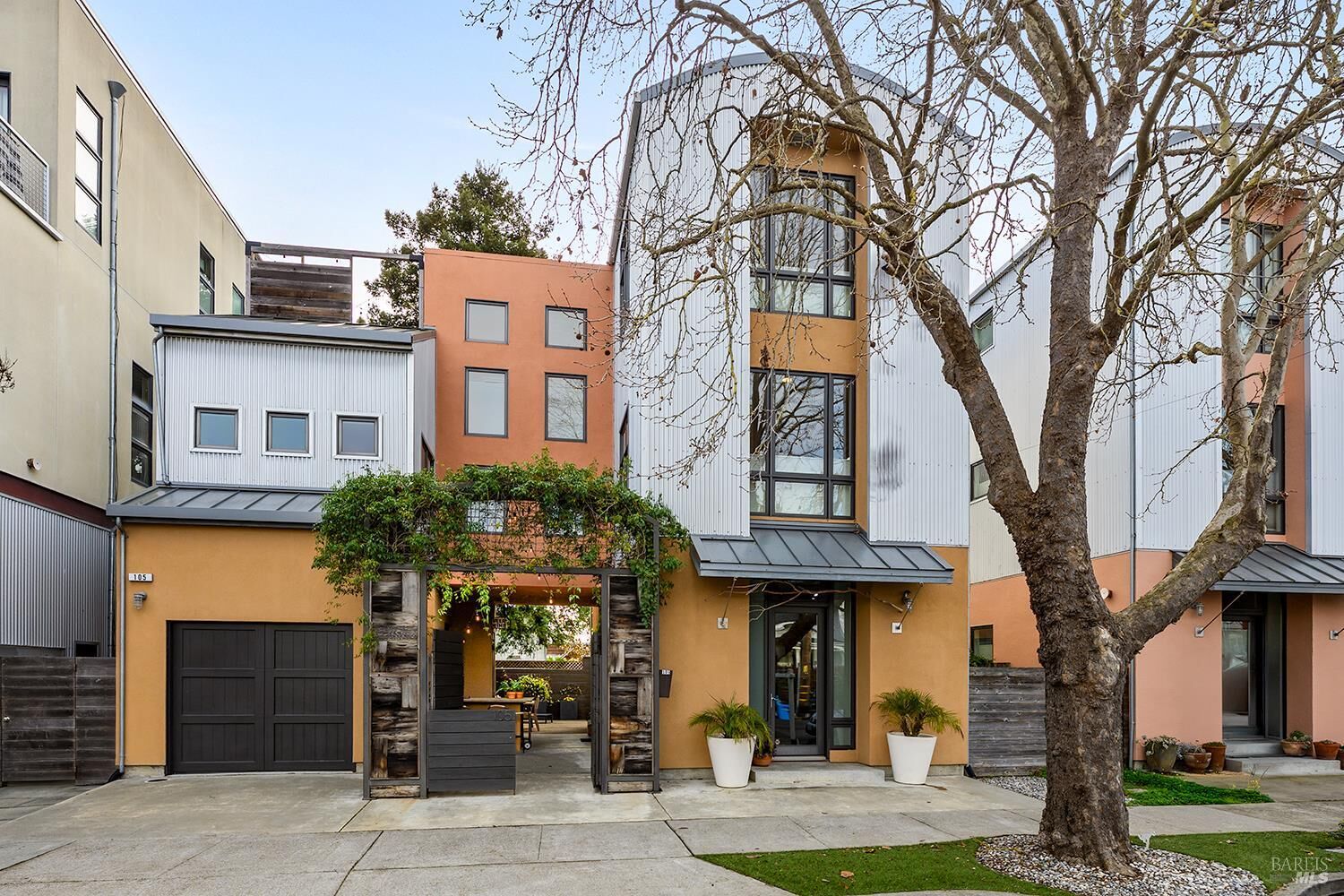 Property Photo:  105 G Street  CA 94952 