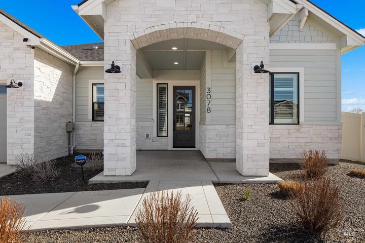 Property Photo: 3078 N Sun City Ave ID 83669