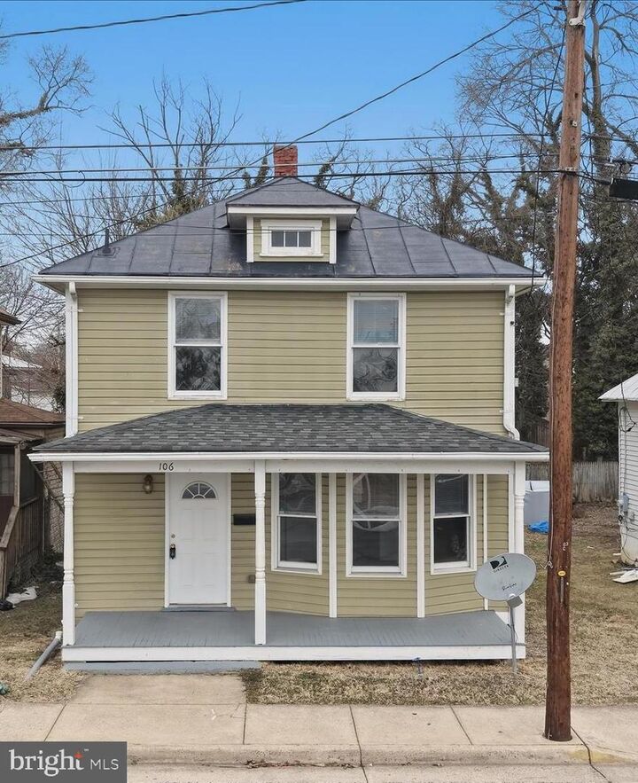 Property Photo:  106 W Southwerk Street  VA 22601 