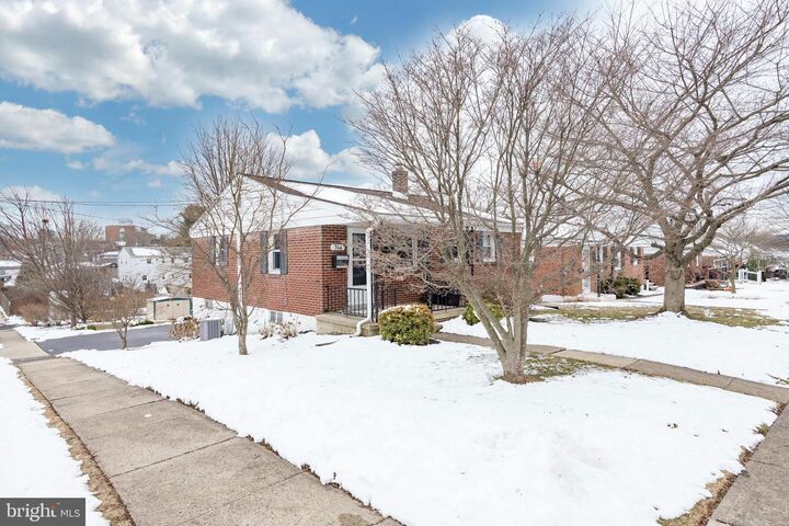 Property Photo:  746 N Hanover Street  PA 19464 