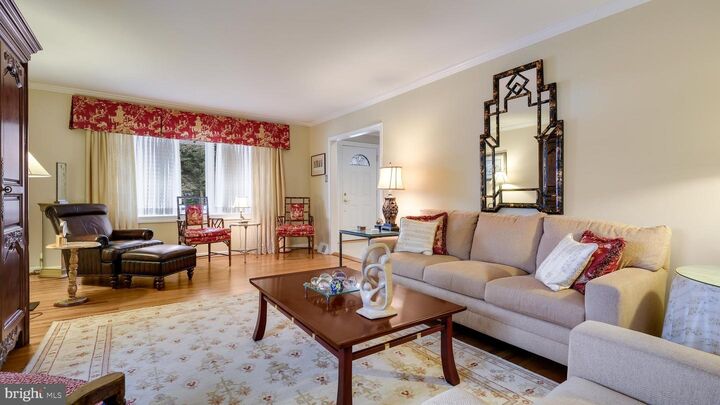 Property Photo: 799 Bobwhite Lane PA 19006