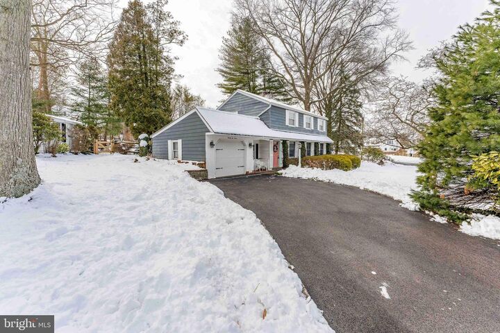 Property Photo:  2212 Lantern Lane  PA 19444 