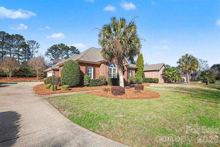 Property Photo:  166 Lake Commons Drive  SC 29732 