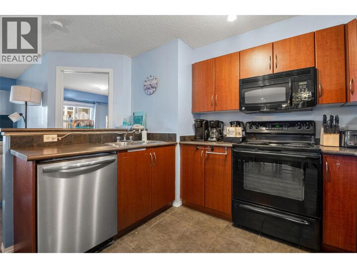 205 Third Avenue 1201 — photo 1