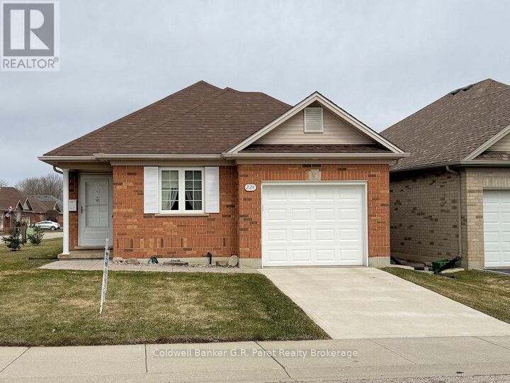 Photo de la propriété: 224 Baldwin Street ON N4G 5W3