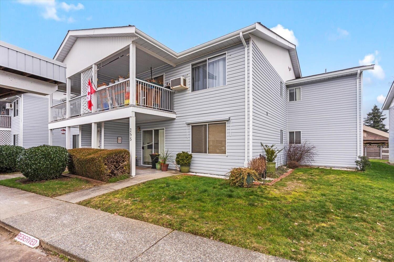 Photo de la propriété: 32691 Garibaldi Drive 256 BC V2T 5T7