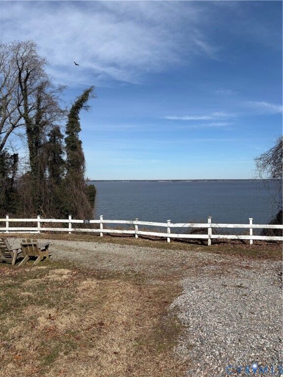 Property Photo: 475 James River Overview VA 23881