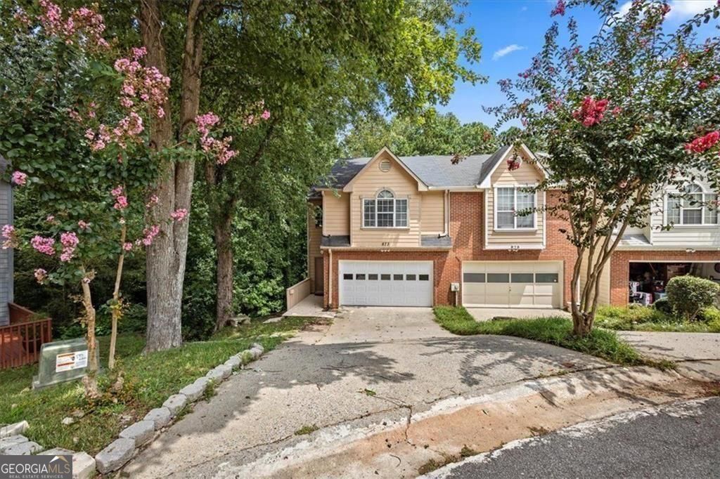 Property Photo:  873 Edgewater Circle  GA 30062 