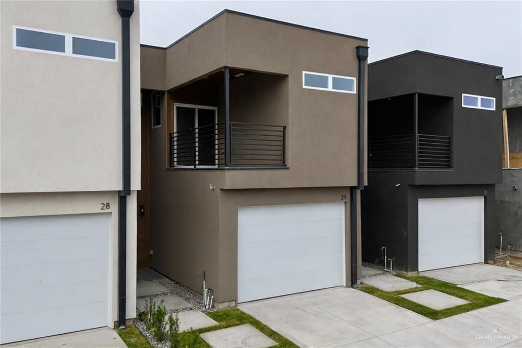 Property Photo: 8101 N 23rd Street 29 TX 78504