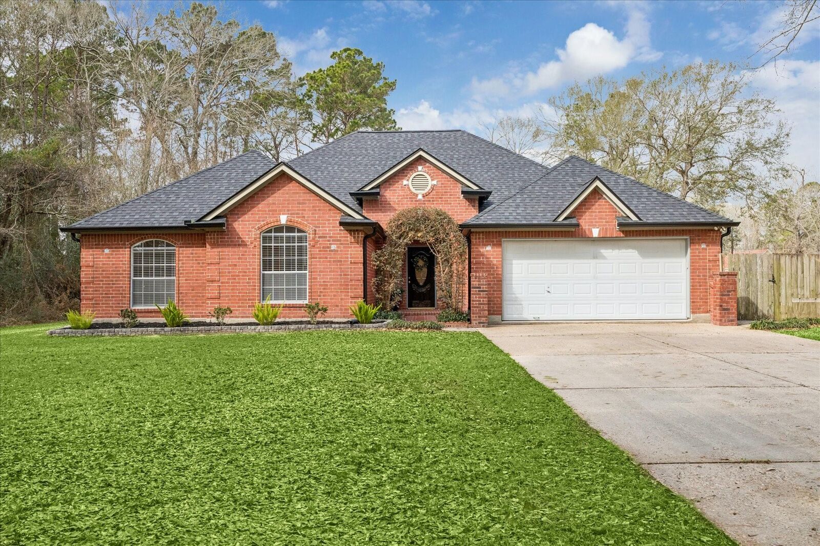 Property Photo: 22902 Jurua TX 77365