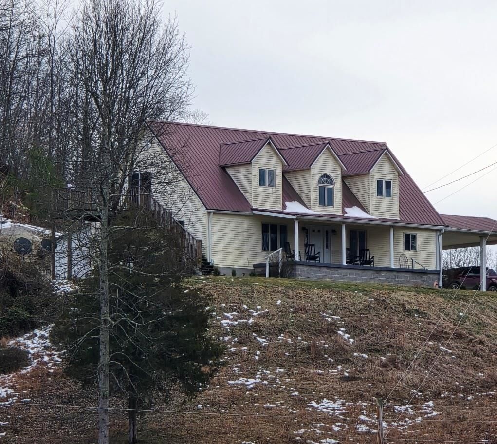 Property Photo: 17048 State Route 93 OH 45659
