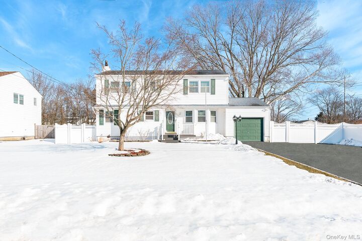 Property Photo:  2907 Rhode Island Avenue  NY 11763 