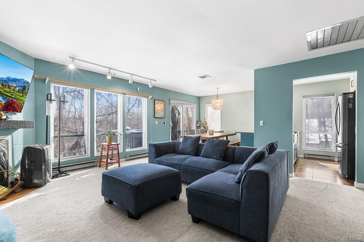 Property Photo:  7 Woods Brooke Lane 2  NY 10598 