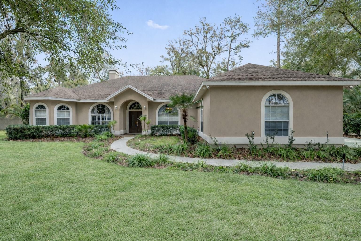 Property Photo: 9350 SW 46th Place FL 32608