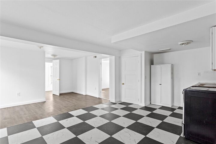 Property Photo:  4103 N Howard Avenue  FL 33607 