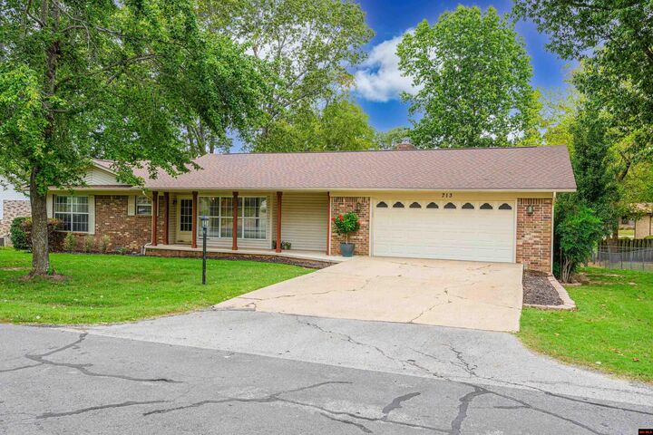 Property Photo:  713 Baxter Avenue  AR 72653 