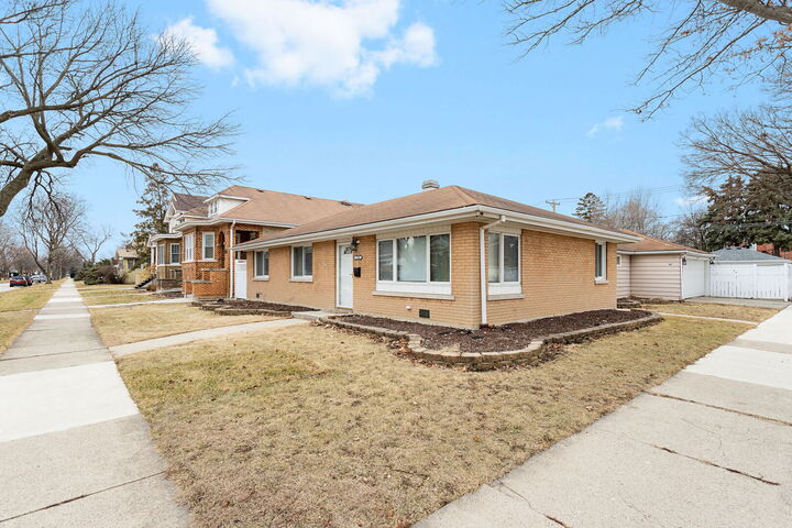 Property Photo: 3700 Blanchan Avenue IL 60513