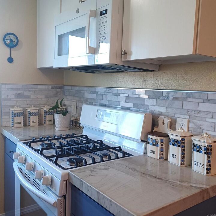 Property Photo:  1202 N Pacific Street 209B  CA 92054 