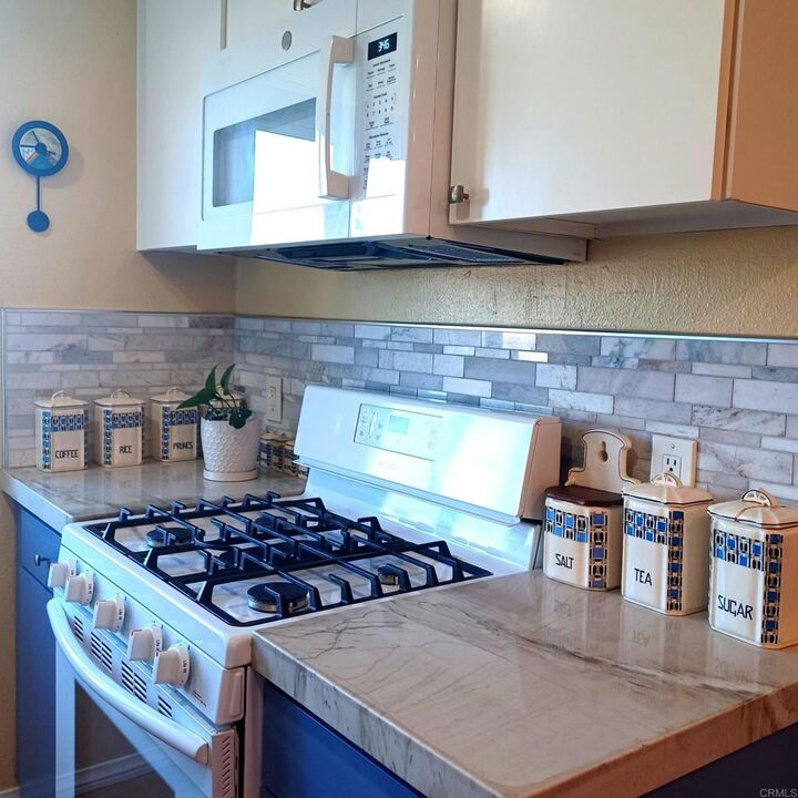 Property Photo:  1202 N Pacific Street 209B  CA 92054 