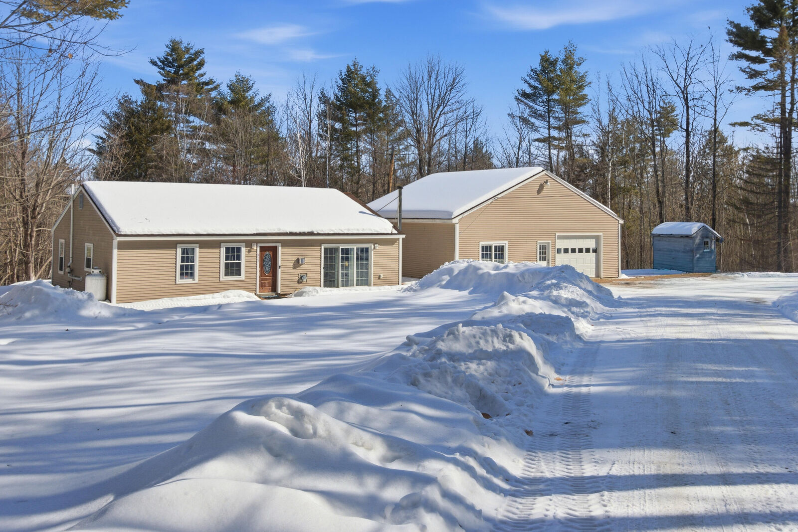 Property Photo: 829 Bridgton Road ME 04029