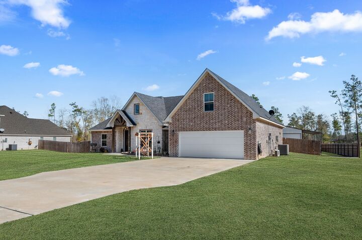 Property Photo:  193 Cc Road  TX 75941 