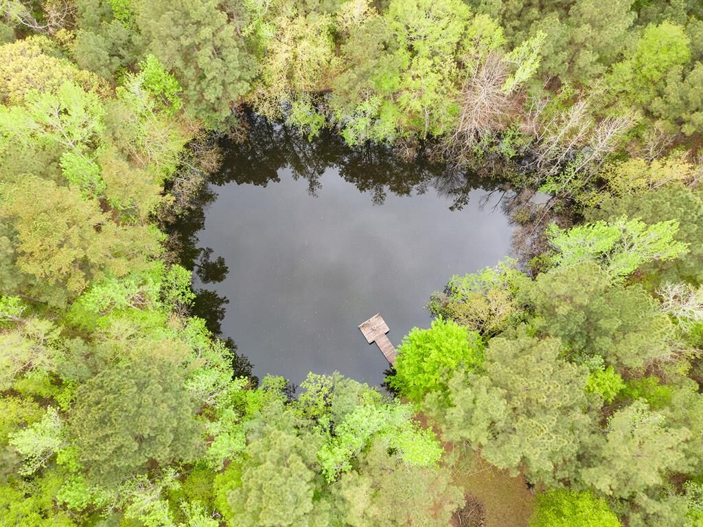 Property Photo:  201-B Magasco Drive  TX 75968 