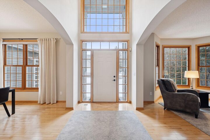 Property Photo: 7406 Moccasin Trail MN 55317