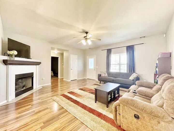 Property Photo:  1031 Evergreen Street  AR 72719 