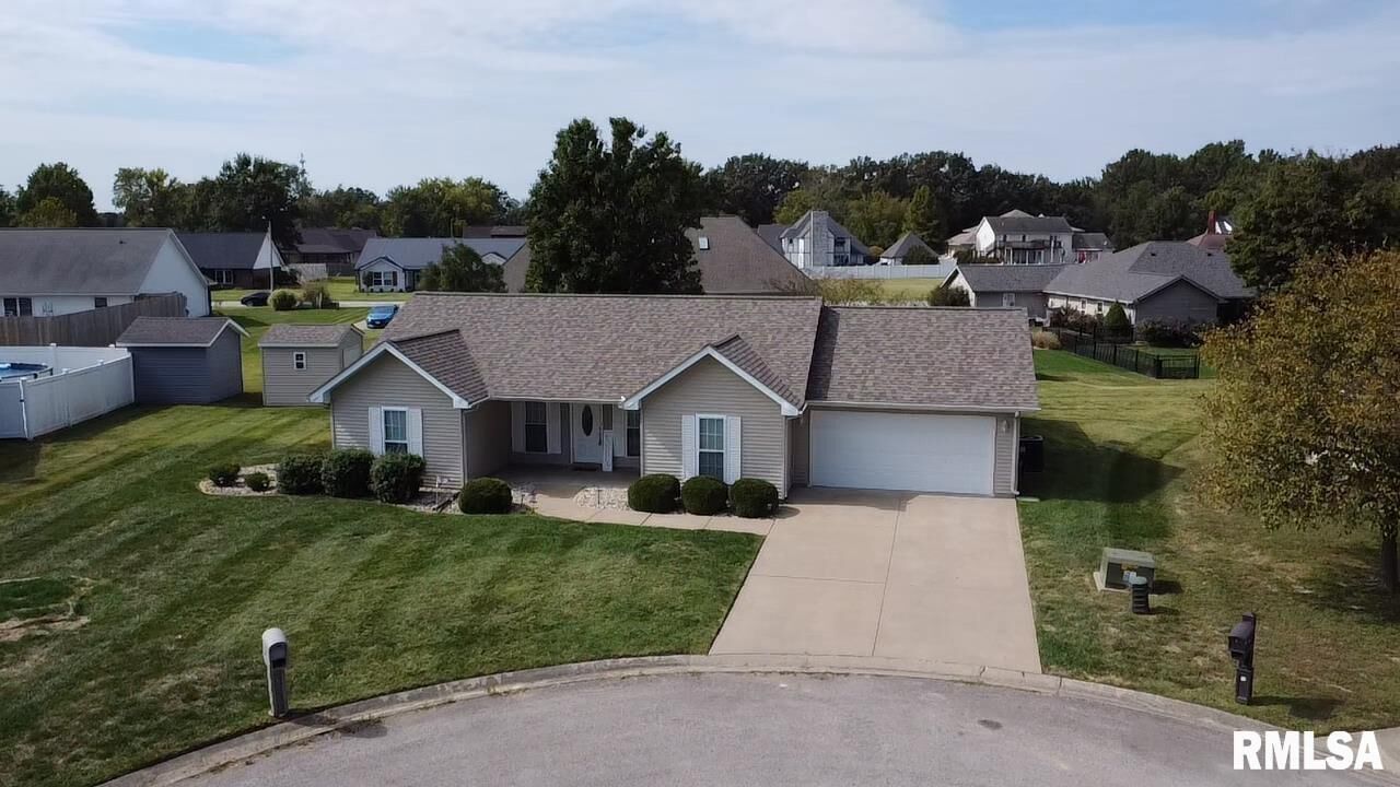 Property Photo:  108 Chase Lane  IL 62959 